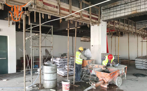 支座灌浆料养护时应阻止强日光照射